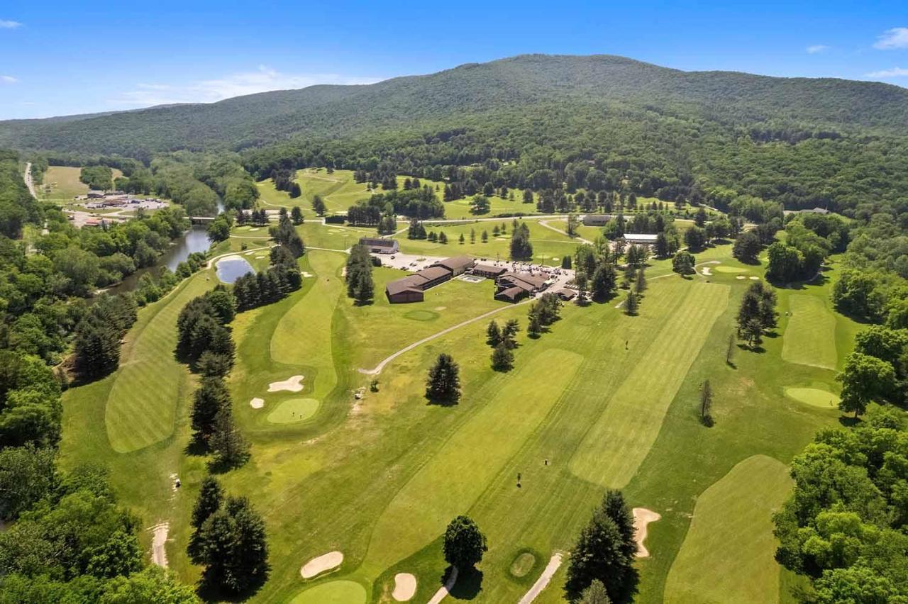 Shadowbrook Resort Tunkhannock Εξωτερικό φωτογραφία
