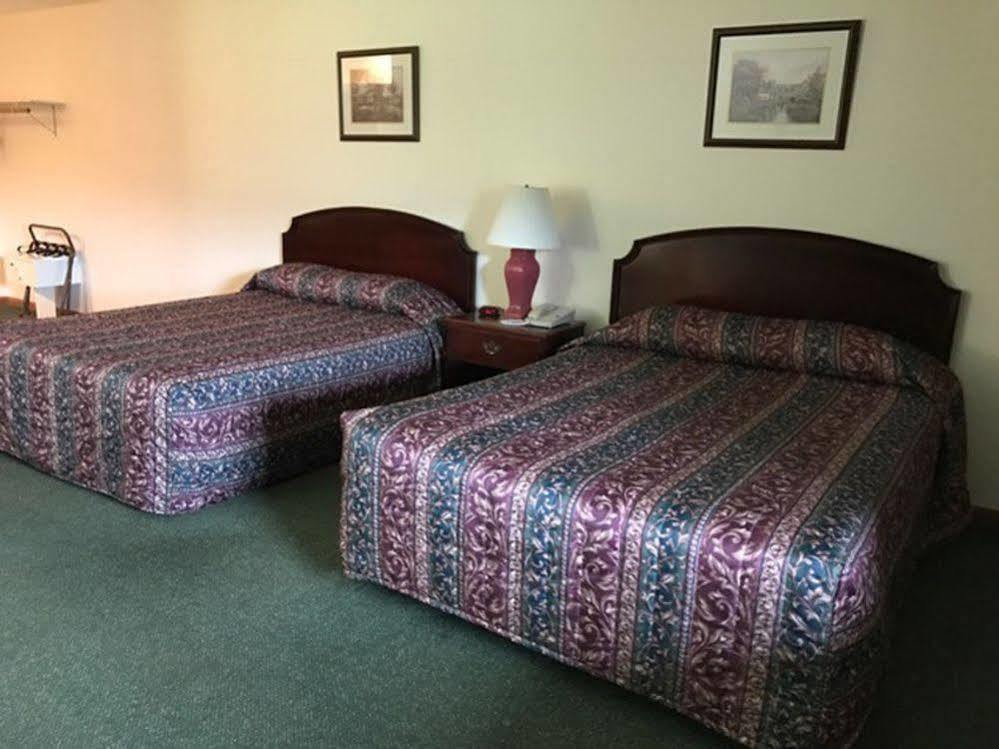 Shadowbrook Resort Tunkhannock Εξωτερικό φωτογραφία