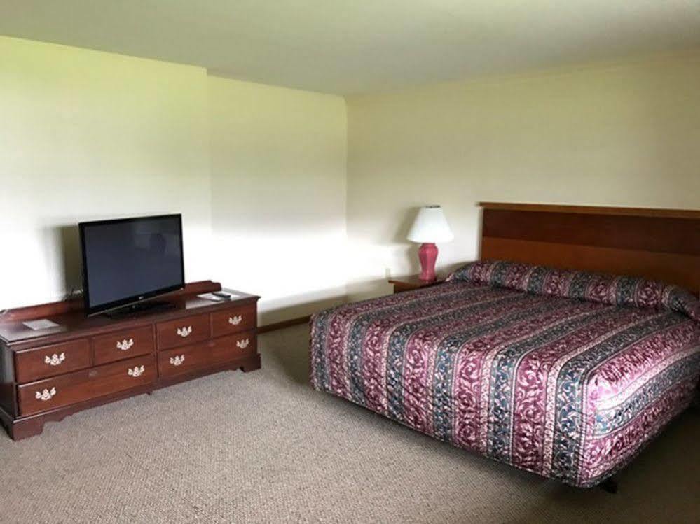 Shadowbrook Resort Tunkhannock Εξωτερικό φωτογραφία